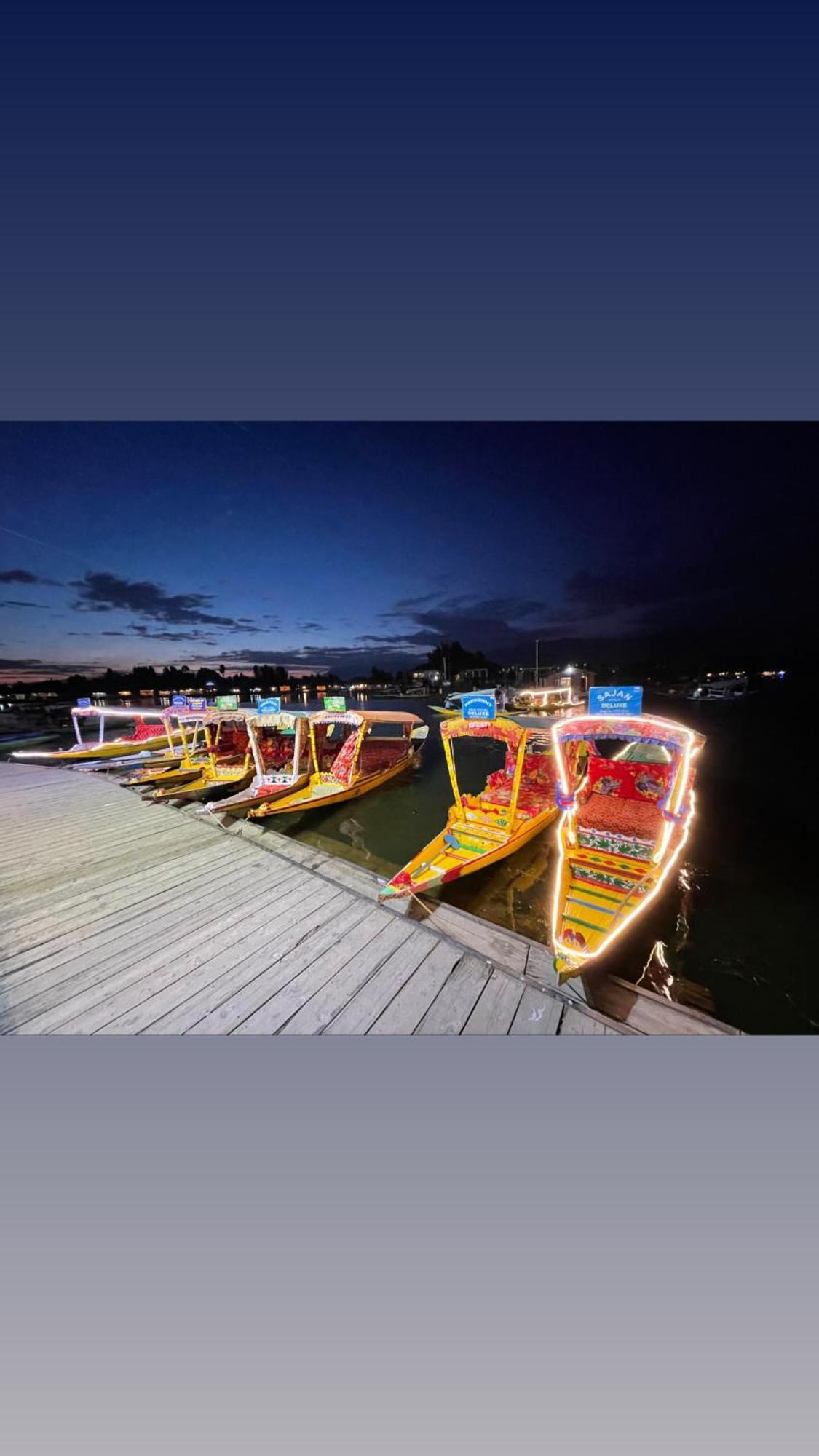 New Sea Palace Houseboats Srīnagar Exterior foto